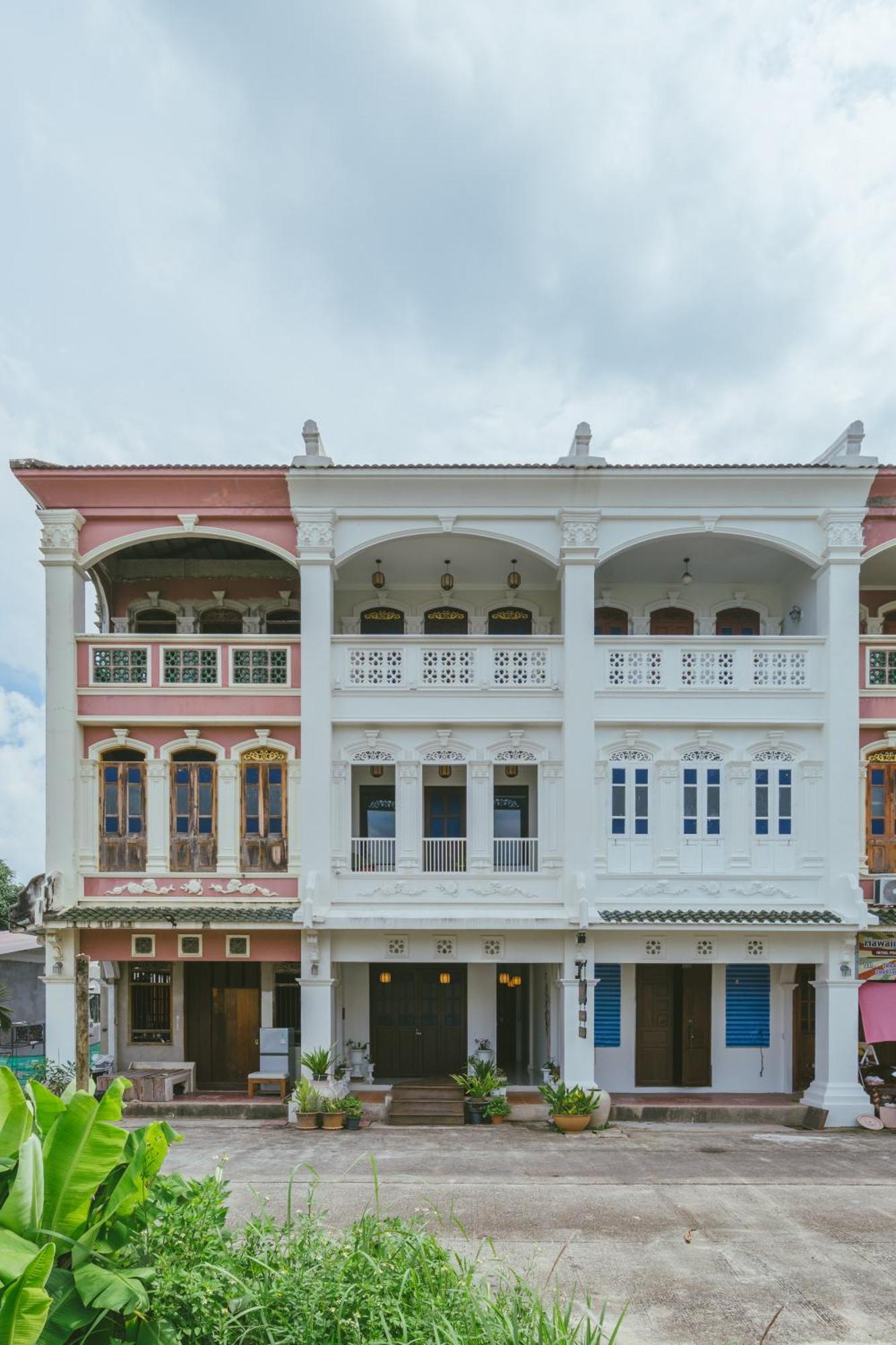 Botan Boutique Hotel Patong Dış mekan fotoğraf